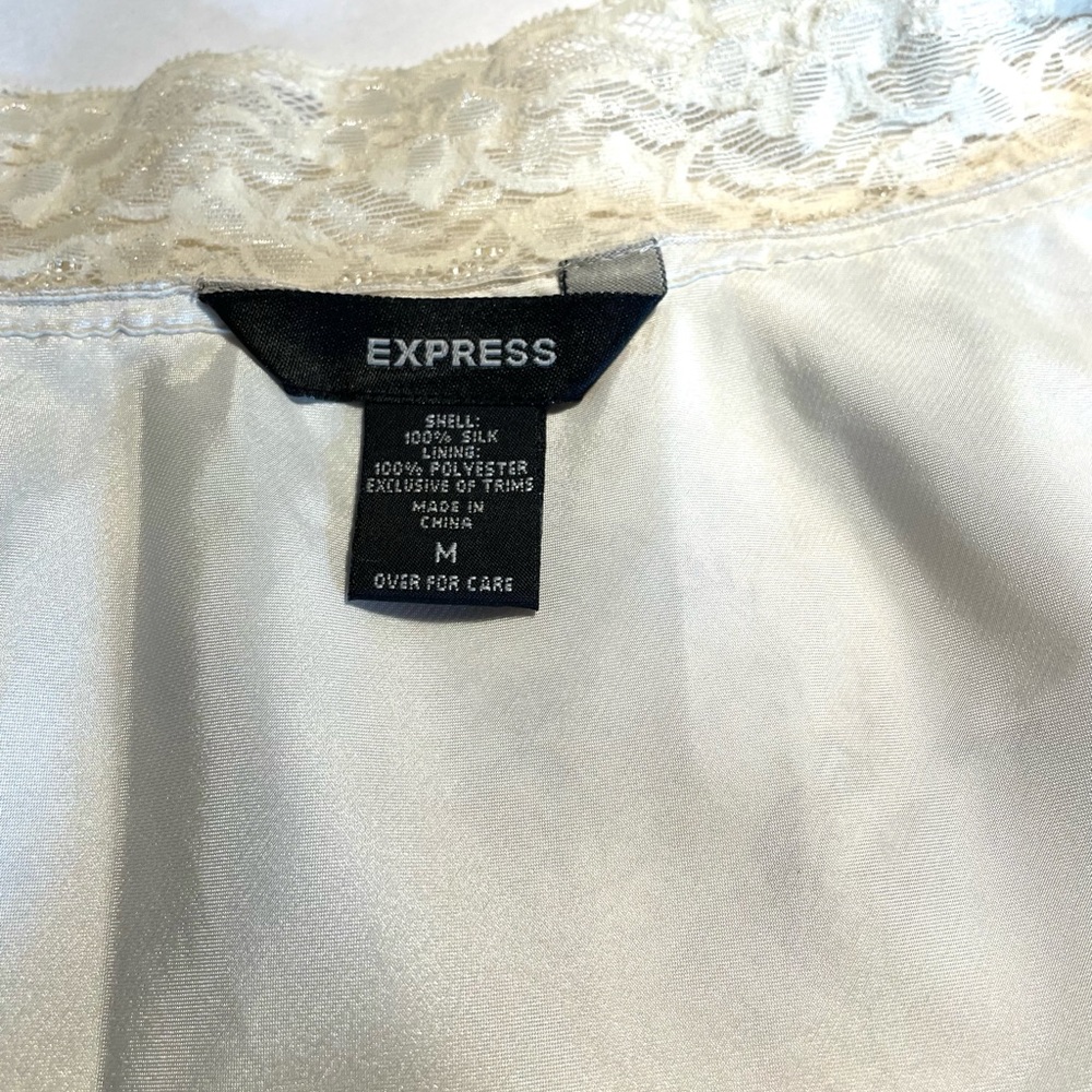Express silk skirt, size medium - Picture 9 of 9